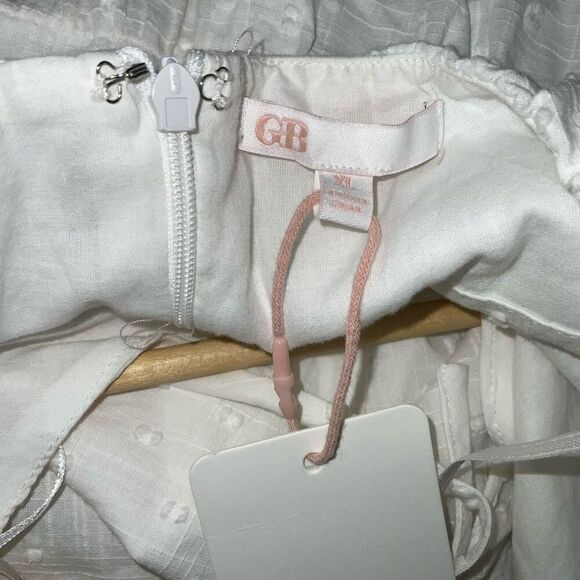 NWT Gianni Bini White Halter Eyelet Dress - Picture 6 of 7